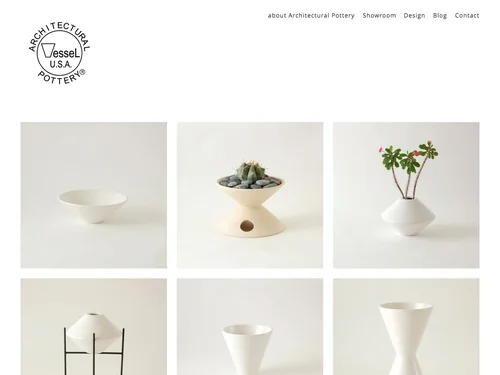 「Architectural Pottery | from VesseL Modern Outdoor Planters Garden Containers」のキャプチャ画像