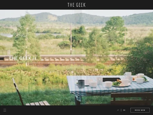 「THE GEEK - 北海道釧路のサウナ＆ゲストハウス」のキャプチャ画像